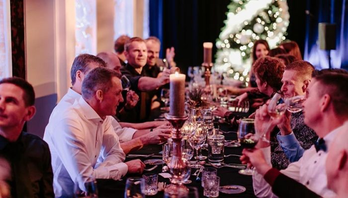 Walking christmas dinner Den Haag